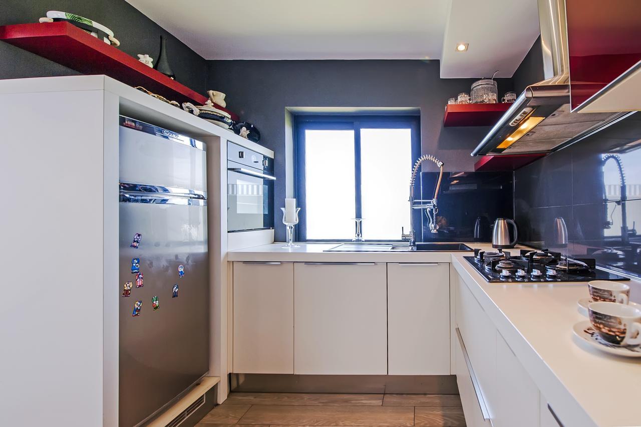 Cerin Apartment 로비니 외부 사진