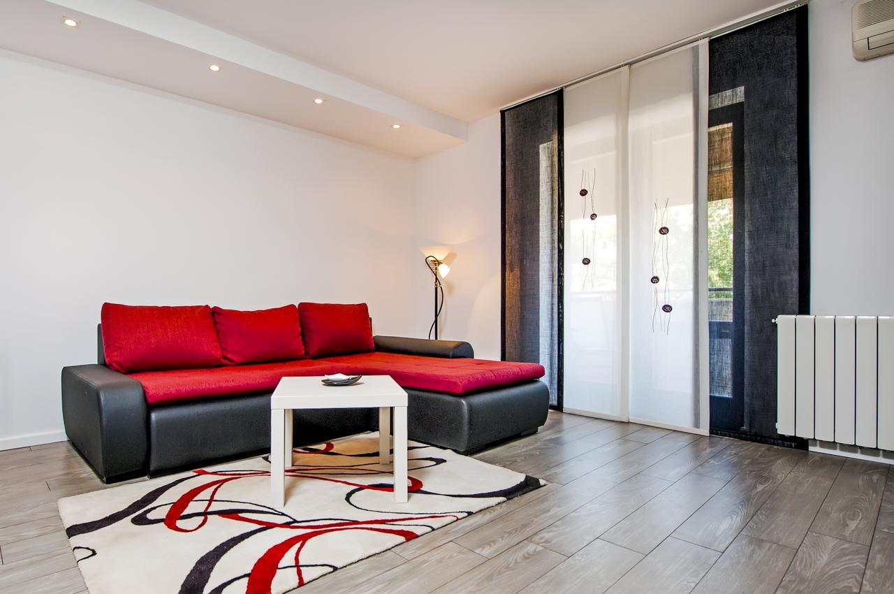 Cerin Apartment 로비니 외부 사진