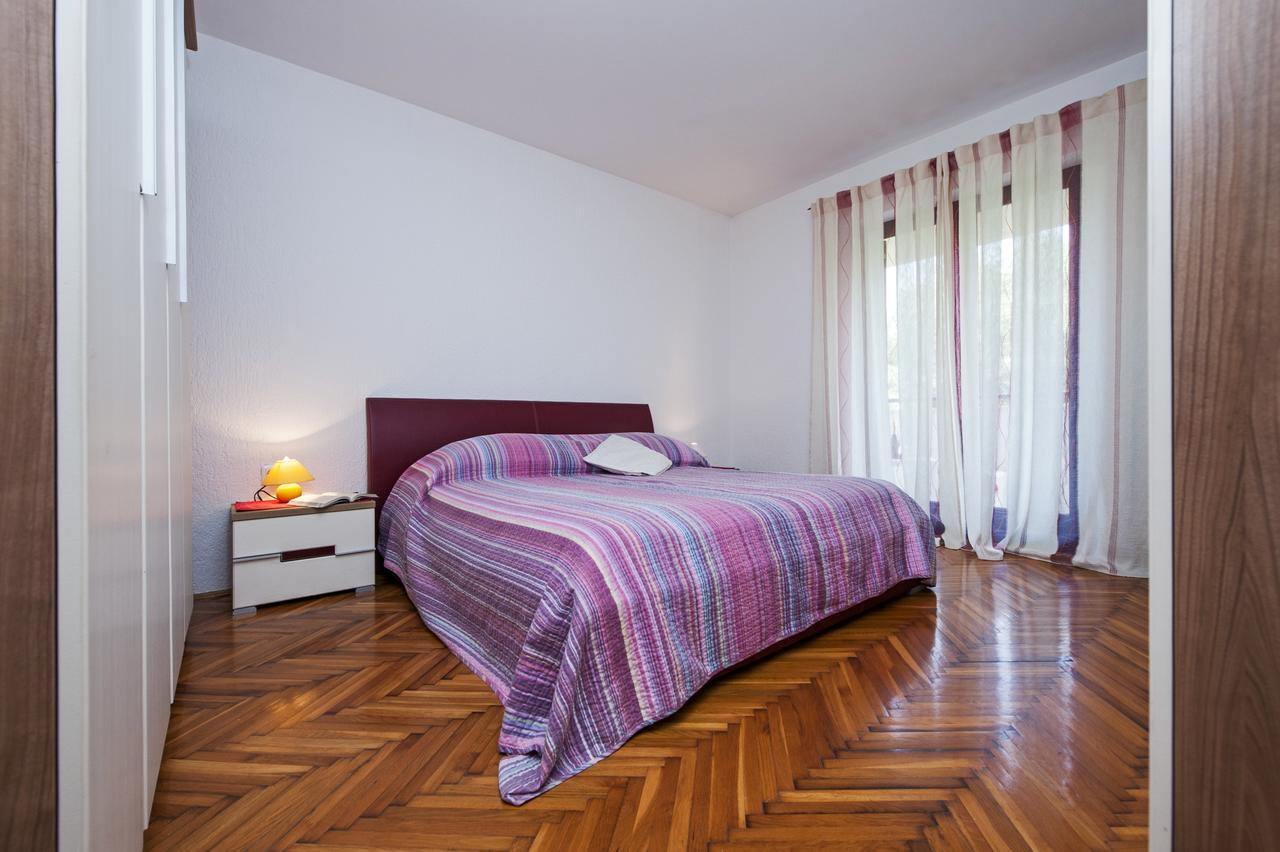 Cerin Apartment 로비니 외부 사진