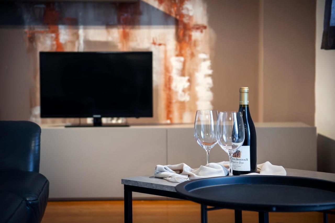 Cerin Apartment 로비니 외부 사진